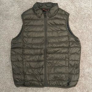 Hawke & Co Sport Vest